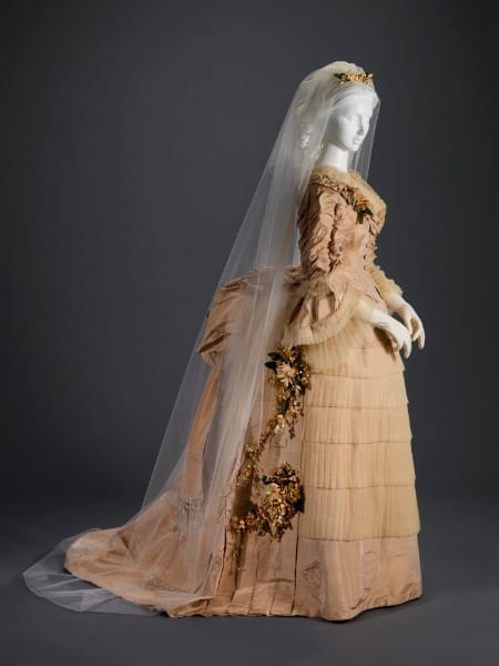 Свадебные платья: 200 лет истории рис 2