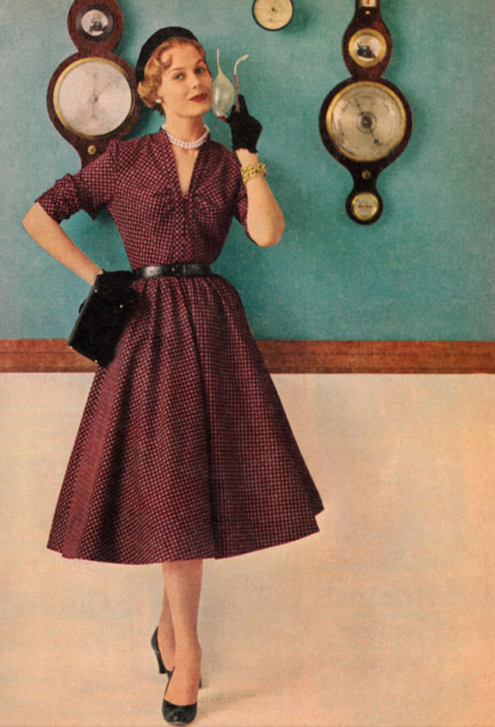 1953-aug-better-living-womens-fashion-dress_mini