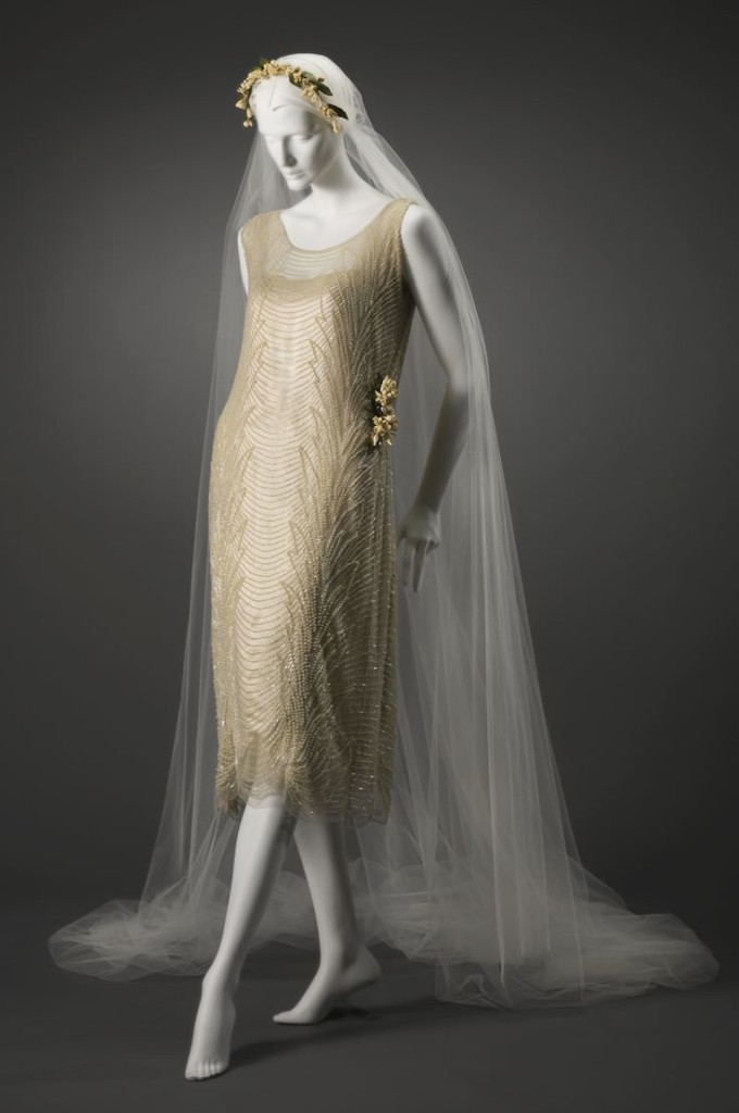 Свадебные платья: 200 лет истории рис 3