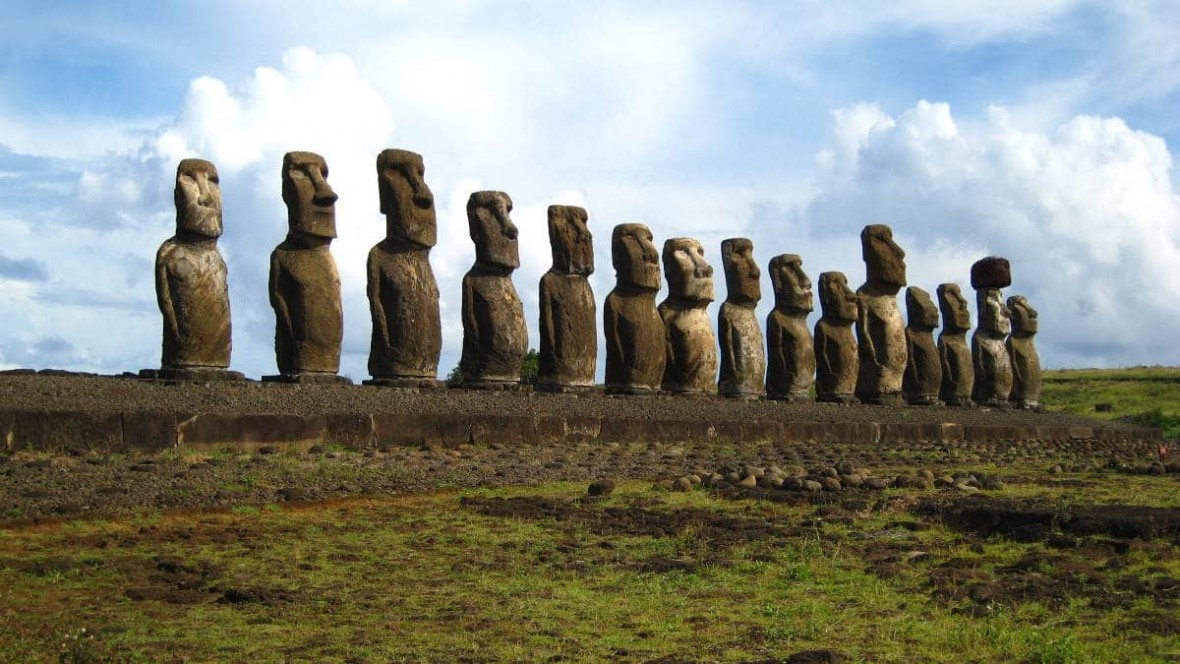 Moai-Easter-Island-Statues