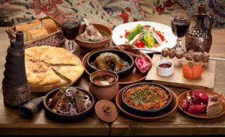 gastronomicheskiy-tur-v-gruziu