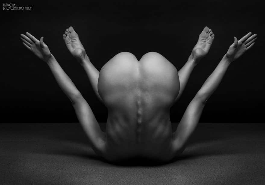 black-and-white-portraits-women-body-bodyscapes-anton-belovodchenko-141_mini