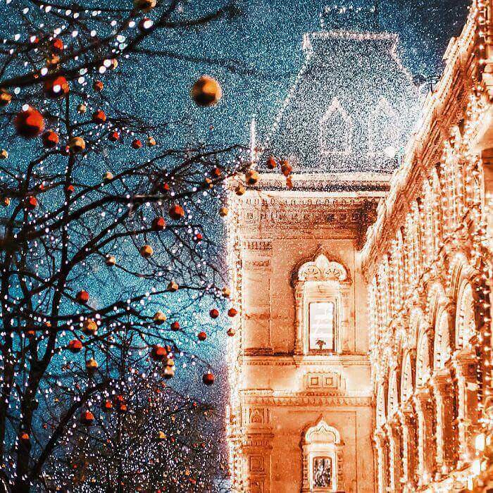moscow-city-looked-like-a-fairytale-during-orthodox-christmas-7__700_mini_mini