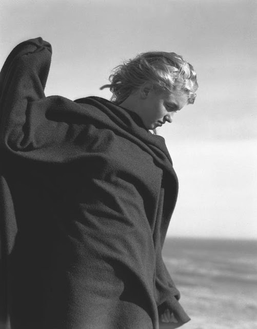 Marilyn-Monroe-1946 рис 20