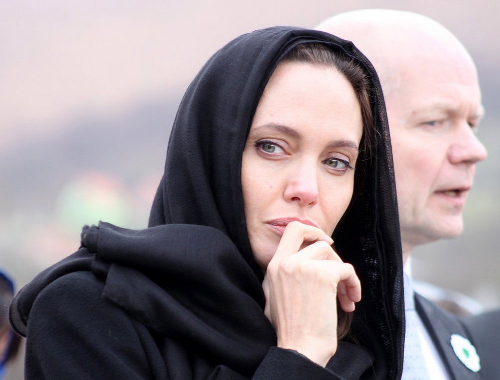 Анджелина Джоли мечтает о карьере политика
