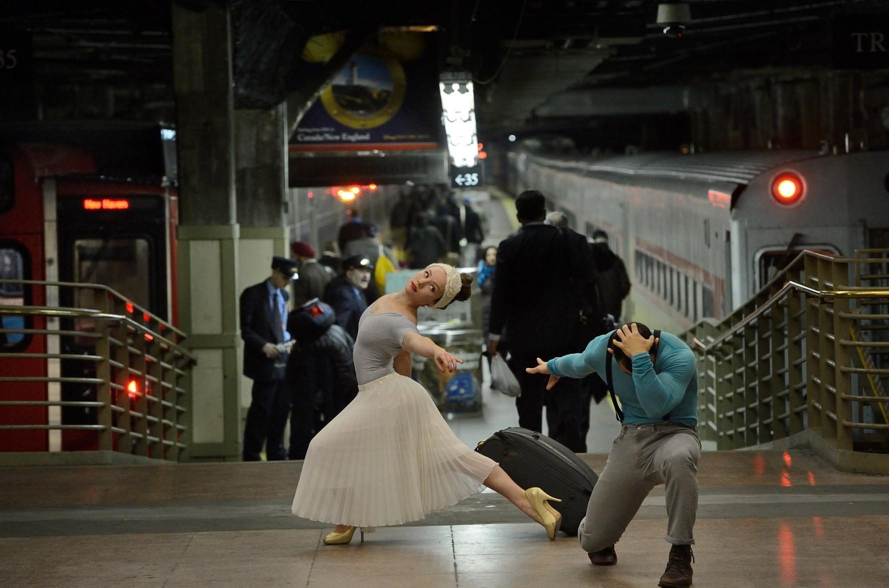 dancers_among_us_grand_central_station_orlando_martinez_sarahsadie_newett