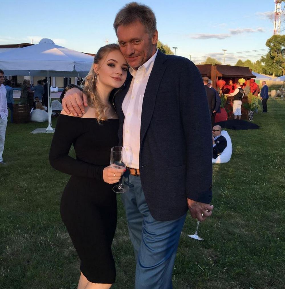 Дмитрий Песков с дочерью