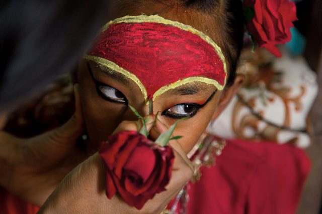 Красивые девочки Кумари: как живут малолетние богини Непала
