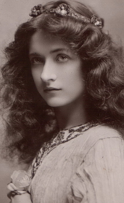 beautiful-women-edwardian-era-1900s-2
