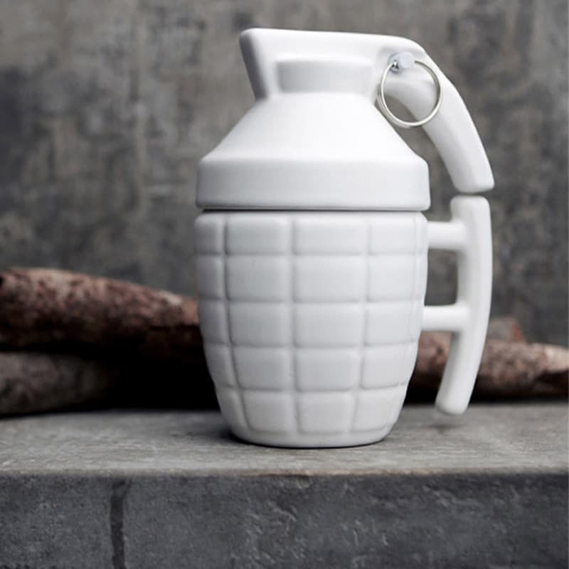 300ml-novlelty-grenade-shape-pottery-cup-with-lid-cool-military-style-drinkware-water-glass-for-man