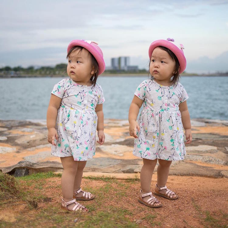 Счастье в квадрате! 18 самых няшных фото близняшек, которые никогда не грустят )) рис 14
