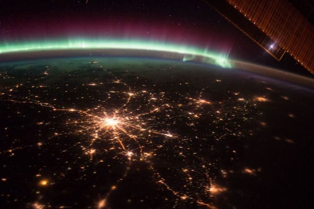 Вот это зрелище! 16 самых поразительных фото нашей планеты из космоса... рис 9