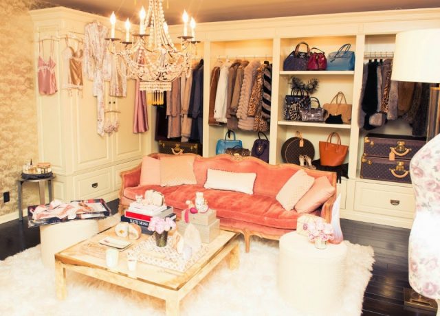 А вы уверены, что в вашем шкафу нет Нарнии?) 4 самых лучших идеи для обустройства гардеробной! ;) рис 8