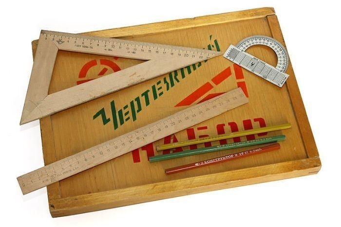 Чернила и трафареты! :) 20 самых запомнившихся школьных принадлежностей, которыми пользовались все советские ученики! рис 14