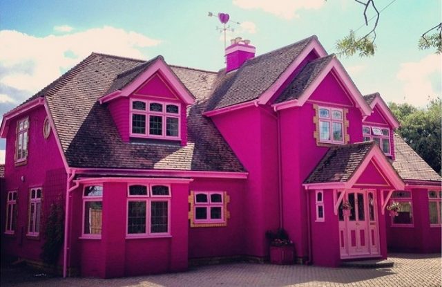 Настоящий домик Барби в Англии - вы или сойдете с ума, или захотите остаться там навсегда! рис 2