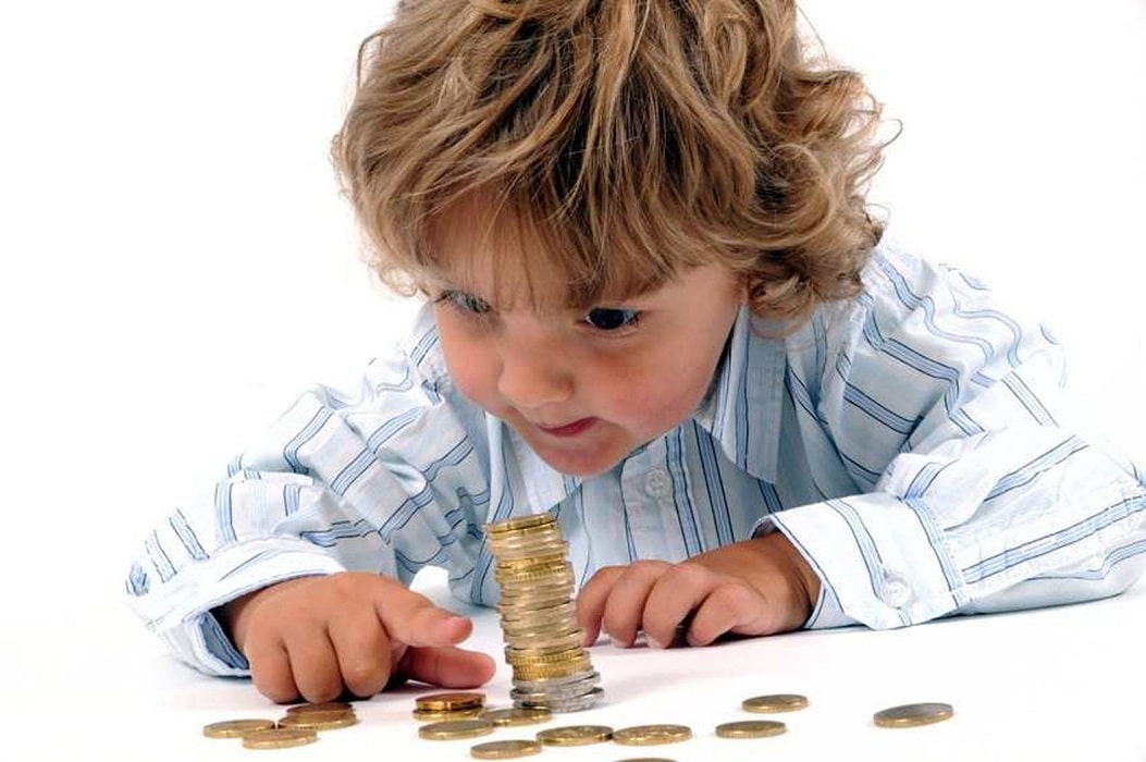 “Дай денег!”: 7 шагов к финансовой грамотности ребенка