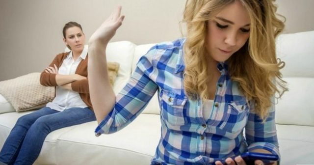 О чем не рассказывают подростки? Интервью с психологом и советы родителям взрослеющих детей