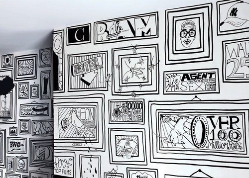 Белая стена, черный маркер и дорогой дизайн: роспись стен "под обои" от Тимоти Гудмана! рис 3