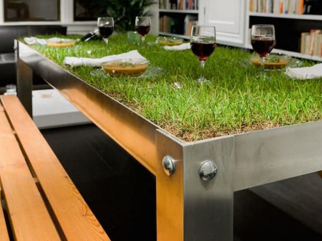 Стол, который писает, стол-газон и стол-иллюзия! 14 примеров силы дизайнерской мысли в простом предмете интерьера :) рис 9