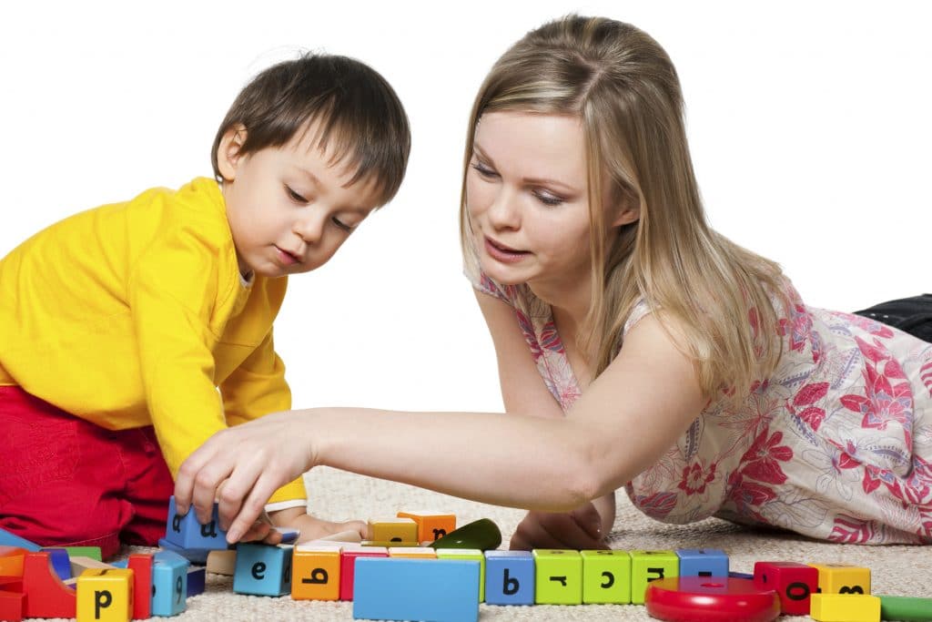 Если садик недоступен... Как организовать полезные занятия для детей в домашних условиях (часть I)