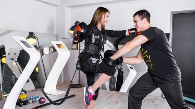 ЕМС-тренировки: помогут ли похудеть тренировки с электрическим током и безопасны ли они