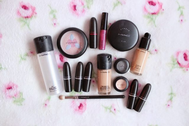 mac collection makeup beauty lipstick fix plus 217 brush