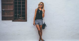 people-2576968_1280