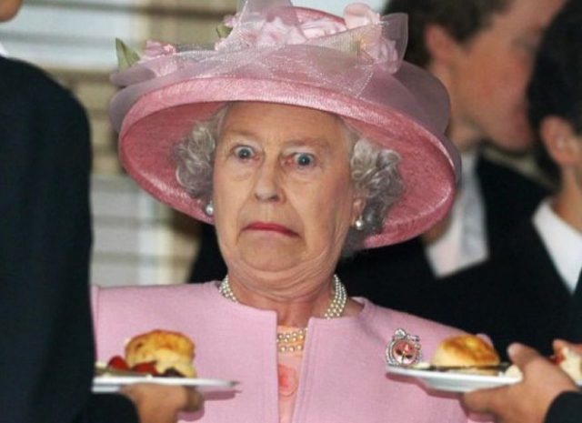 12 фотографий членов королевской семьи Великобритании, которые заставят вас улыбнуться!) рис 10