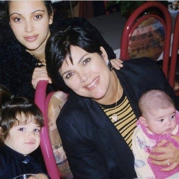 Как выглядела Ким Кардашьян в подростковом возрасте? Её мама Крис Дженнер показала архивный снимок, который очень взбудоражил поклонников... рис 2