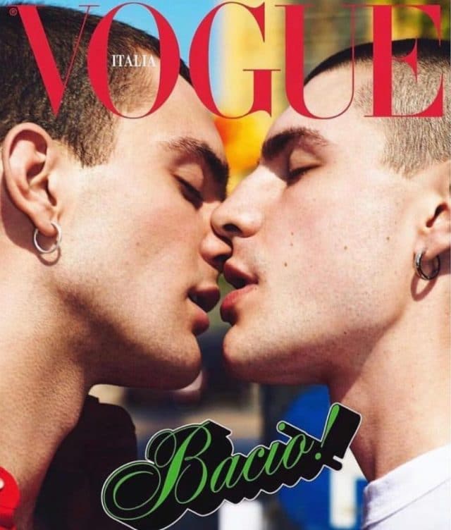 5 самых скандальных обложек «Vogue»: неудачный фотошоп, чрезмерная откровенность, насилие и мясной эпатаж! рис 2
