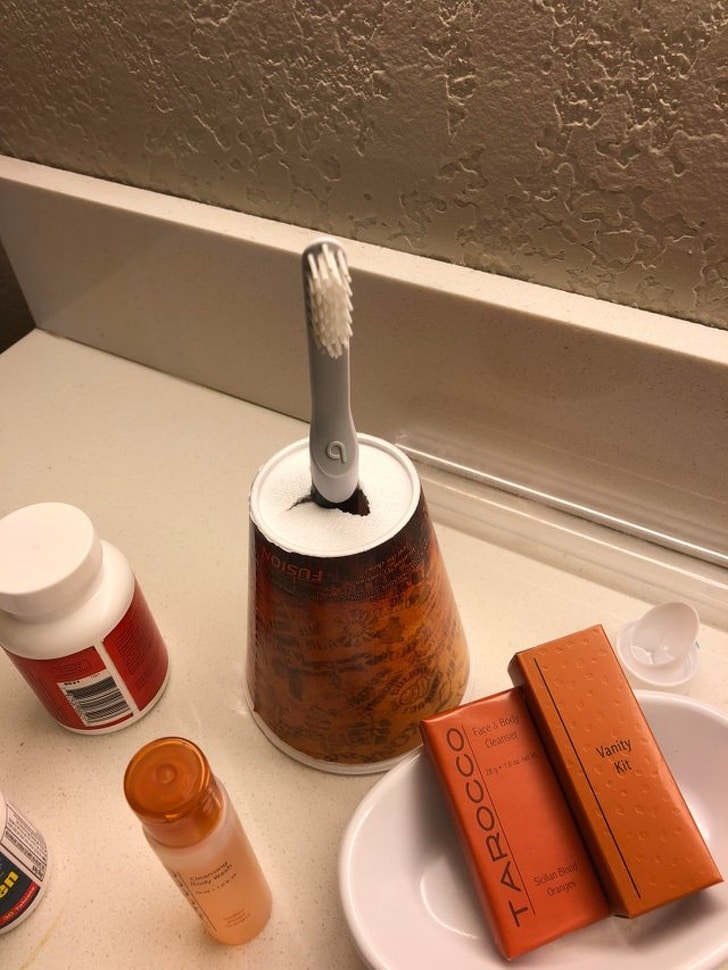 Подставка для зубной щетки