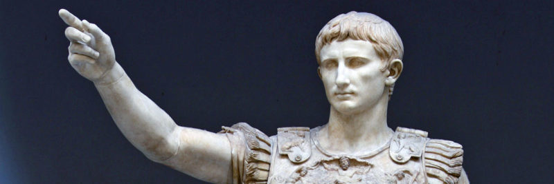 статуя римского императора Октавиана Августа