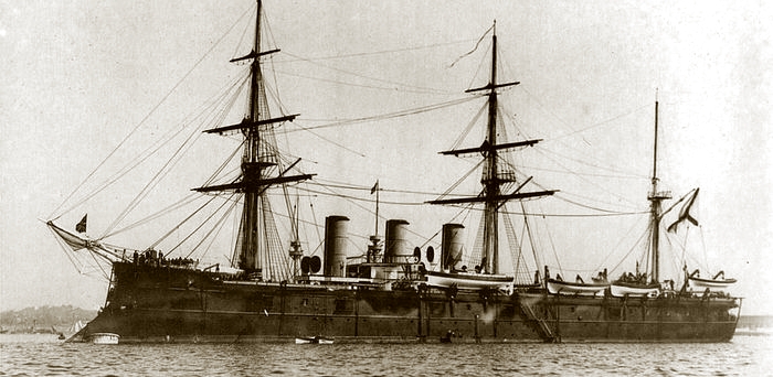 крейсер «Память Азова» в море - черно-белая фотография конца 19 века