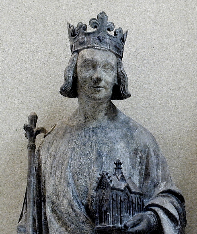 статуя императора Священной Римской империи Карла V