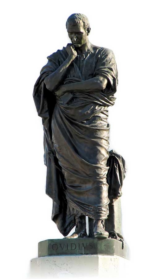 памятник Овидию в Риме