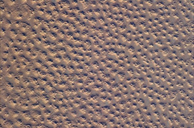 песчаная дюна вид сверху