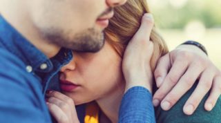 heterosexual-couple-embracing