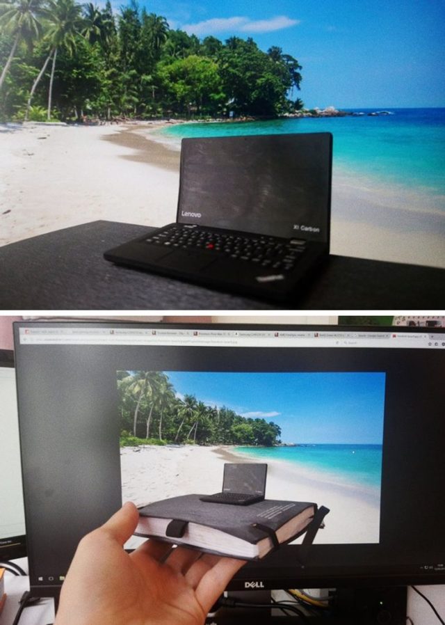 ноутбук на фоне пляжа