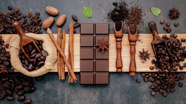 Почему стоит полюбить чёрный шоколад: 7 полезных свойств “горькой” вкусняшки