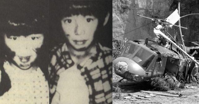 черно-белое фото разбитого вертолета и двух мальчиков